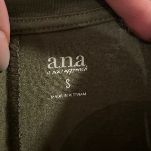 ana A New Approach longsleeve green camo pattern women’s shirt casual top Small​ - Picture 6 of 6